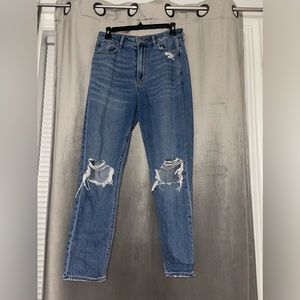 American eagle size 6, dark blue, ripped knee mom style jeans.